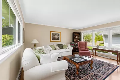 434 Valencia Avenue E, Barrington, IL 60010 - Photo 4