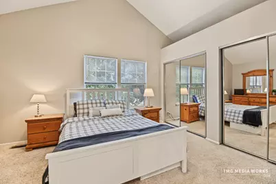 195 Meadow Lakes Boulevard, Aurora, IL 60504 - Photo 18