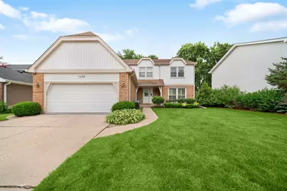 1170 Green Knolls Drive, Buffalo Grove, IL 60089 - Photo 2