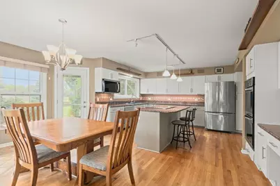 2108 Birchwood Lane, Buffalo Grove, IL 60089 - Photo 10