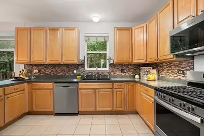 2214 W Waterford Court, Round Lake, IL 60073 - Photo 8