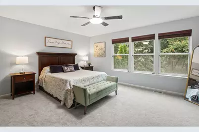 2214 W Waterford Court, Round Lake, IL 60073 - Photo 18