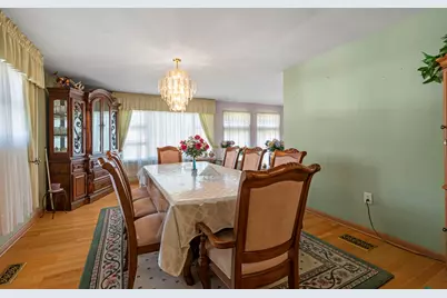 8051 W Leland Avenue, Norridge, IL 60706 - Photo 6
