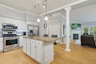 9730 Koch Ct, Orland Park, IL 60467 - Photo 8