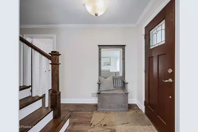 832 Sherwood Road, La Grange Park, IL 60526 - Photo 4