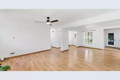 [Address not provided], Aurora, IL 60504 - Photo 6