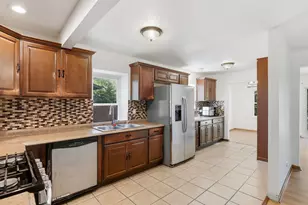 [Address not provided], Aurora, IL 60504 - Photo 12