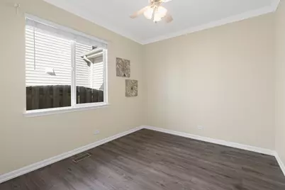 1830 S Fallbrook Drive #1830, Round Lake, IL 60073 - Photo 18