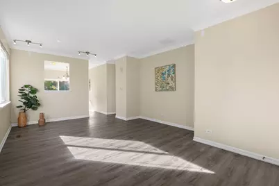 1830 S Fallbrook Drive #1830, Round Lake, IL 60073 - Photo 4