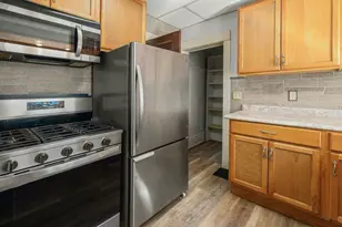 111 Warren Ave, Aurora, IL 60505 - Photo 8