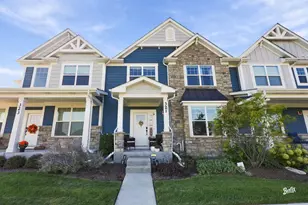 321 Didier Ct, Buffalo Grove, IL 60089 - Photo 2