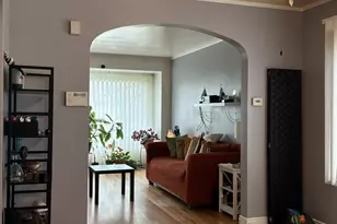 8632 S Jeffery Blvd, Chicago, IL 60617 - Photo 10