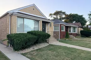 8632 S Jeffery Blvd, Chicago, IL 60617 - Photo 4