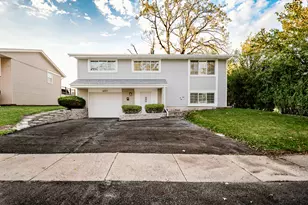 3500 Laurel Ln, Hazel Crest, IL 60429 - Photo 1