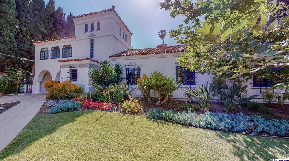 817 Glendale Blvd, Los Angeles, CA 90026-4107