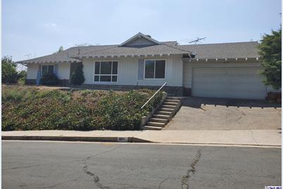 677 Glenandale Terrace - Photo 1