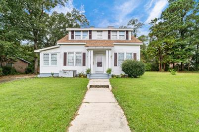 845 Columbia Road - Photo 1