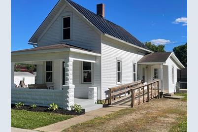 220 Maple Avenue - Photo 1