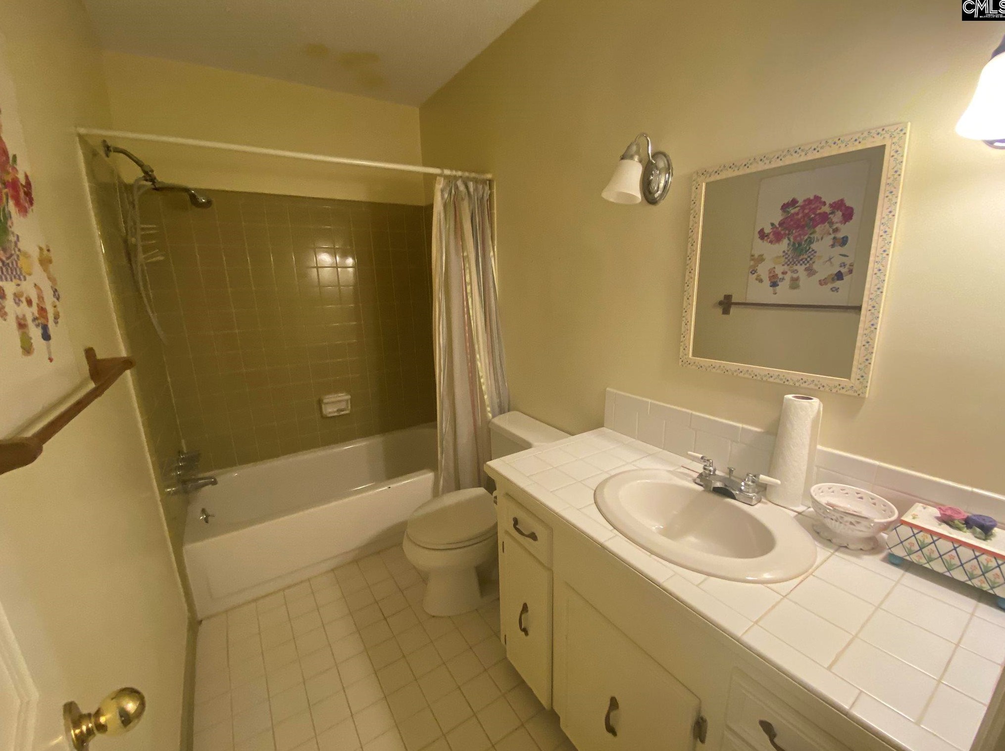 1347 Raintree Dr, Columbia SC 29212-1546 exterior