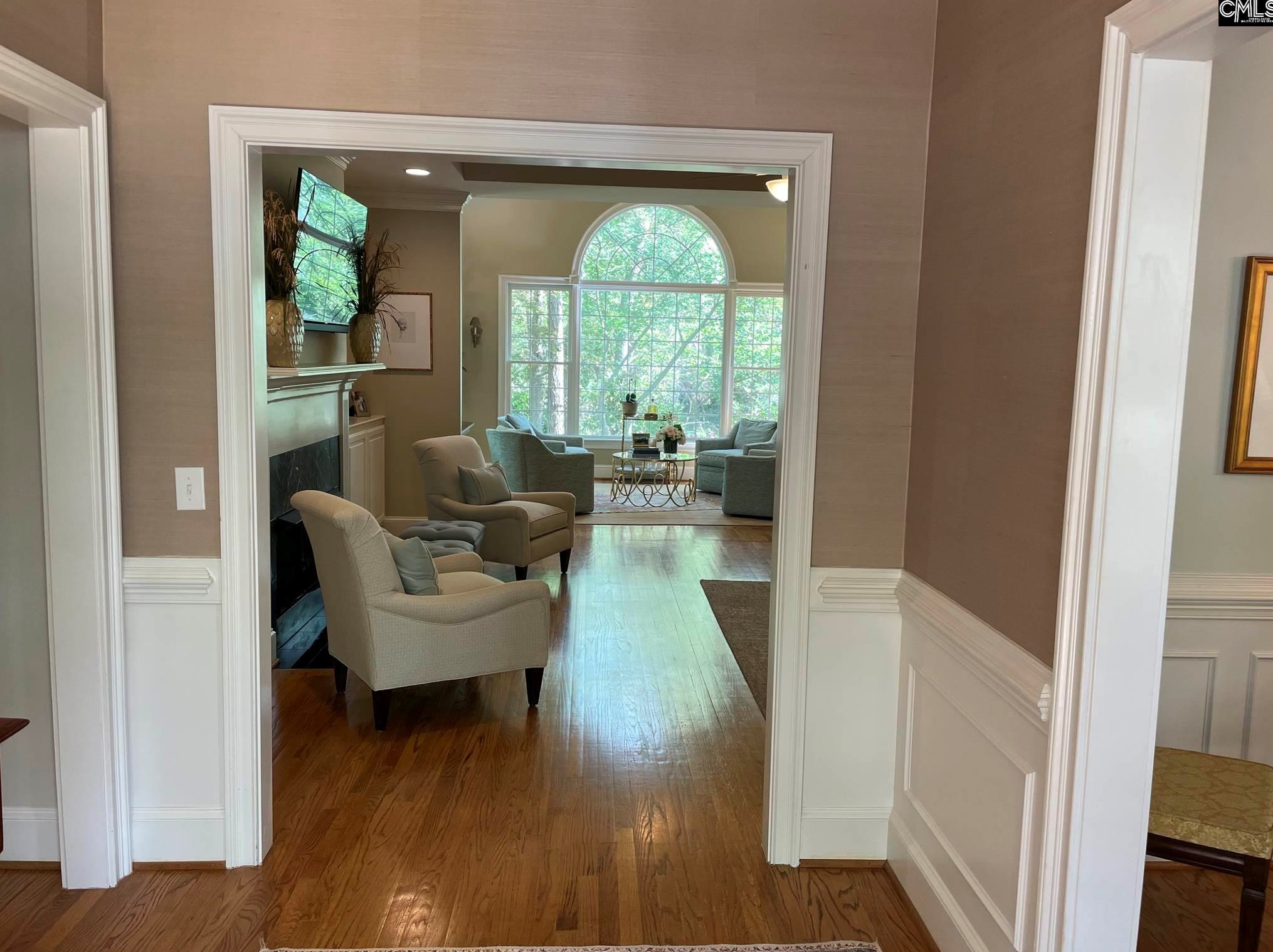 8 Bolen Hall Ct, Columbia, SC 29209-0806
