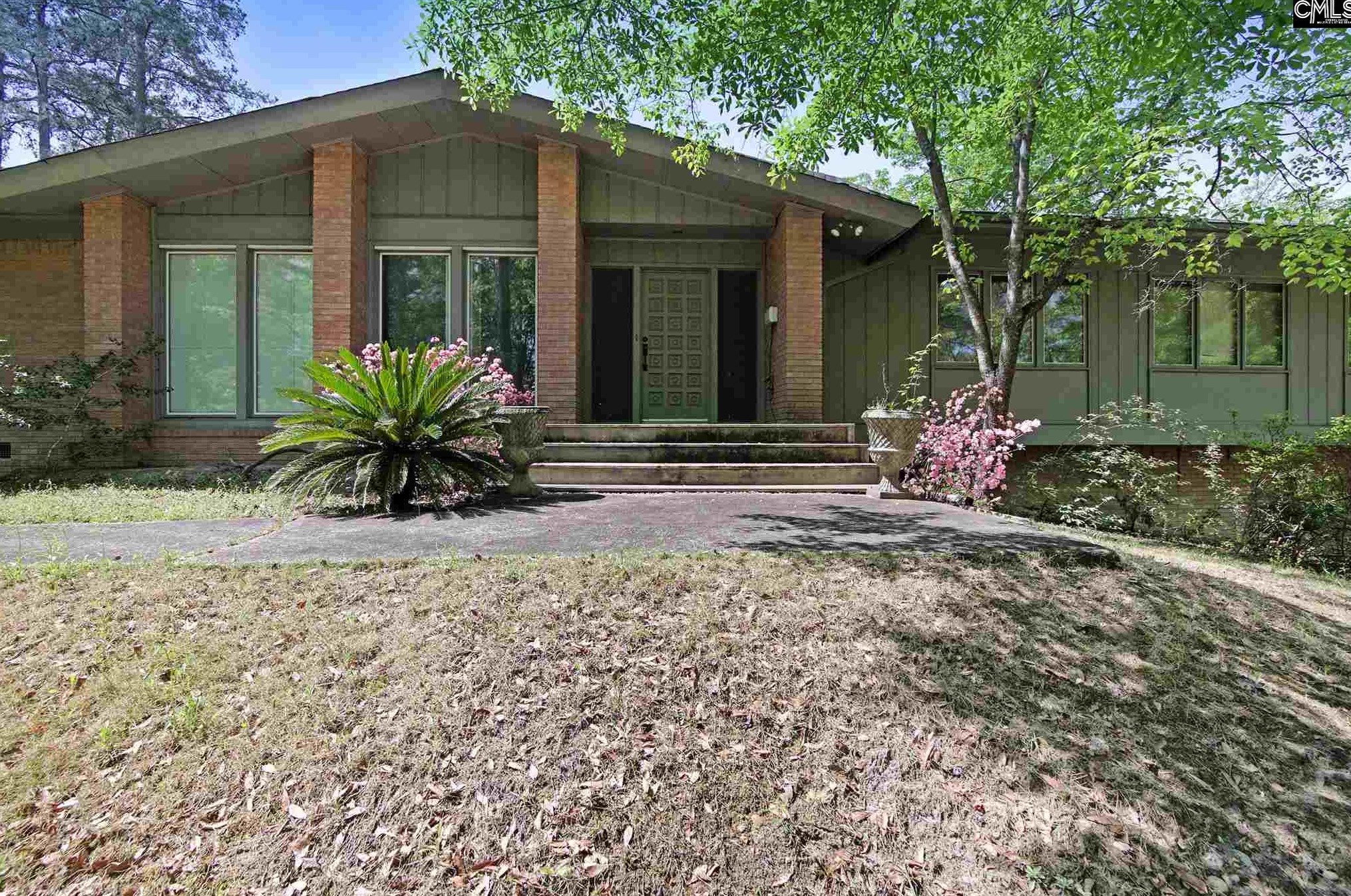 5934 Indian Mound Rd, Columbia, SC 29209-1325