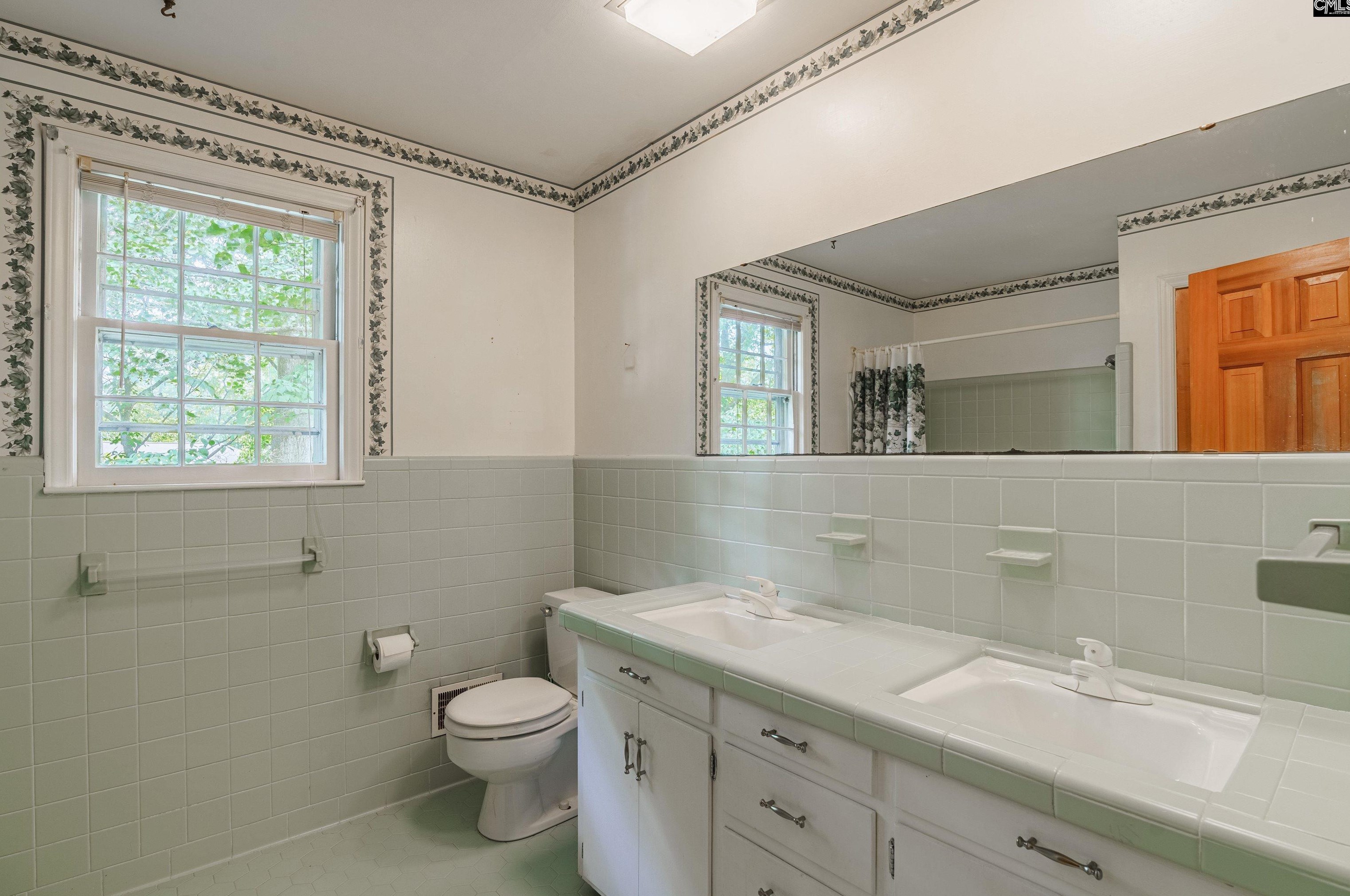 6314 Gill Crk Rd, Columbia SC 29206-4321 exterior