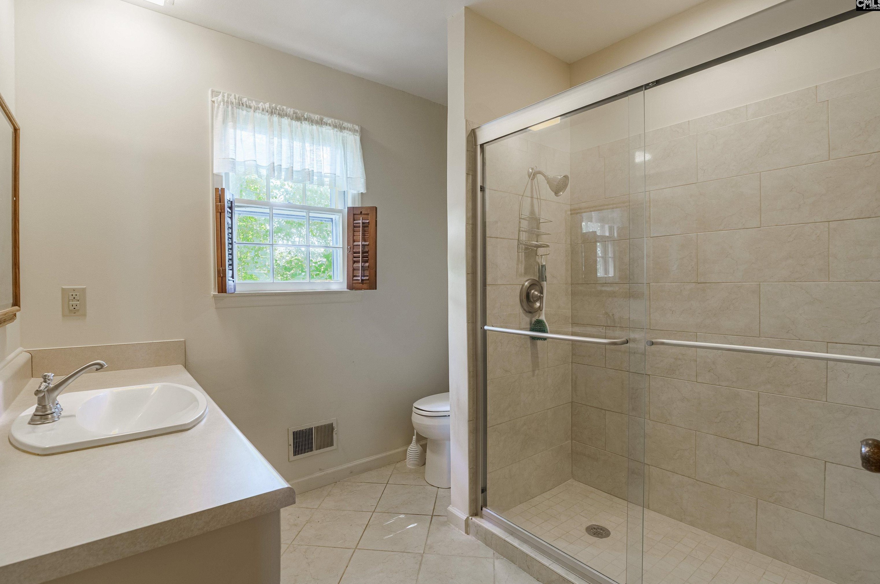 6314 Gill Crk Rd, Columbia SC 29206-4321 exterior