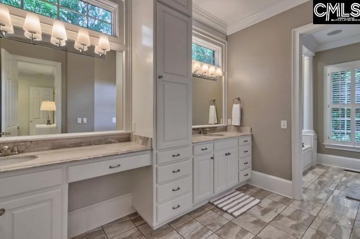 1121 Enclave Way, Columbia SC 29223-3258 exterior