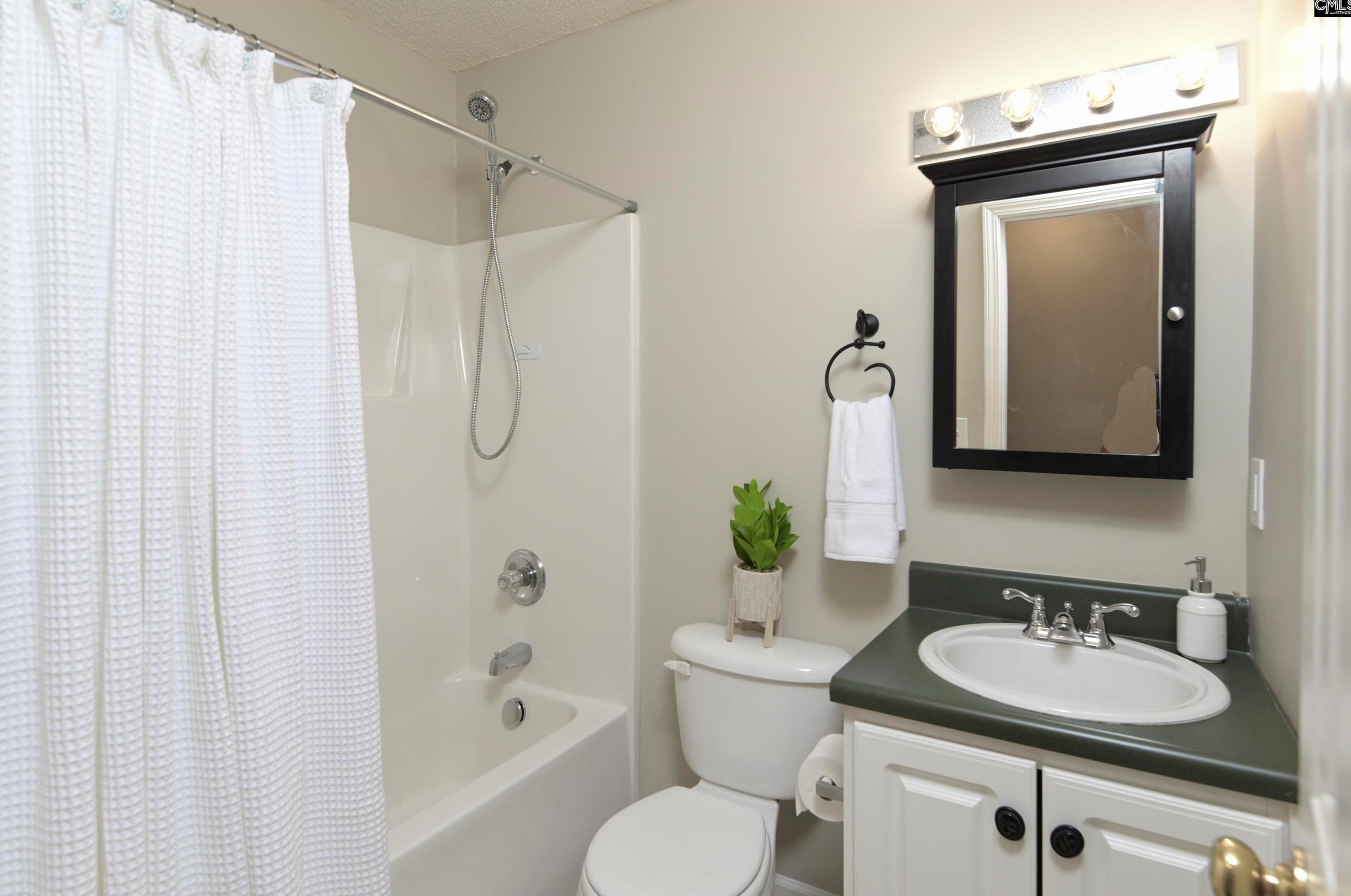 144 Longshadow Dr, Lexington SC  29072-8673 exterior