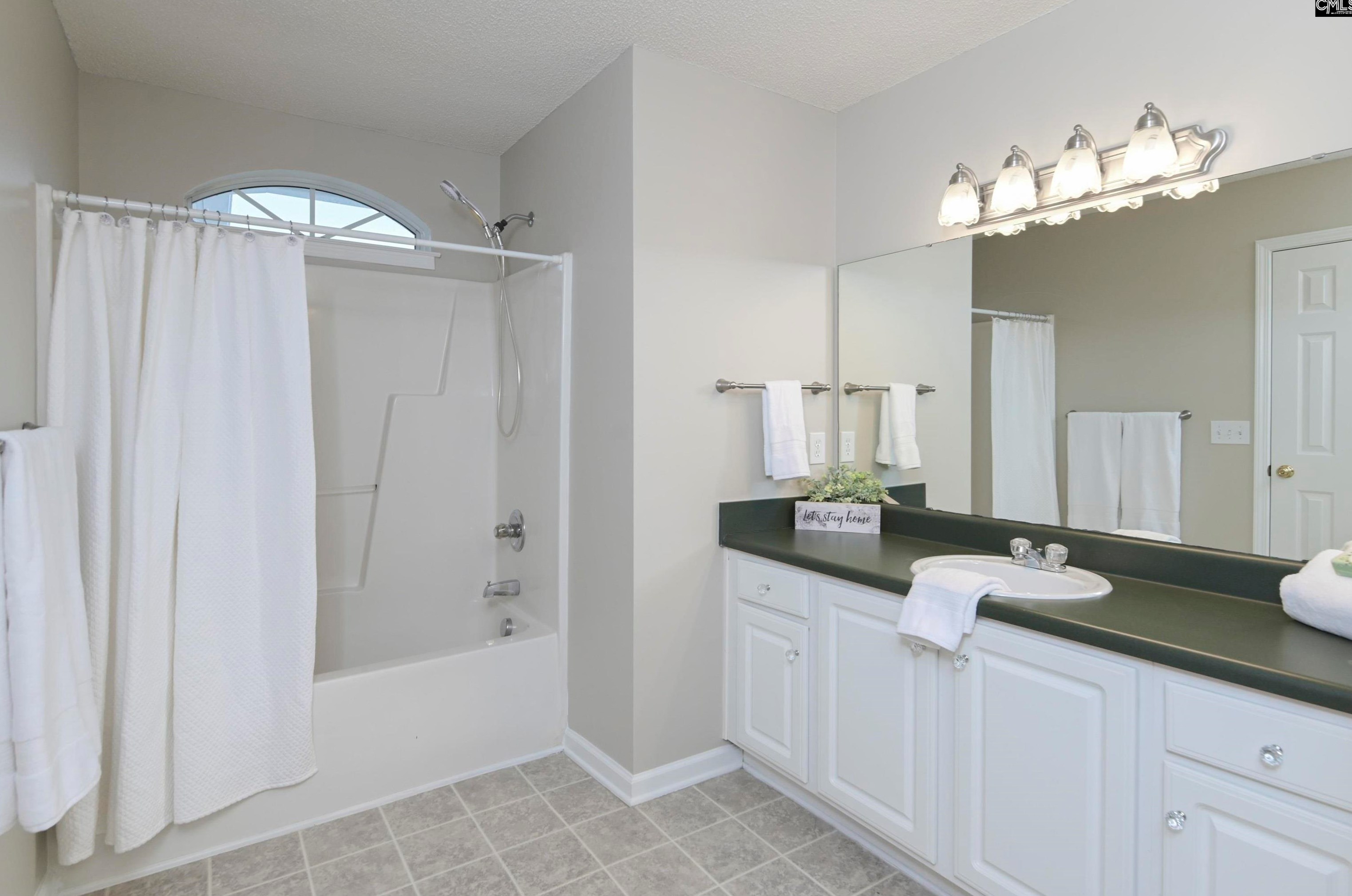 144 Longshadow Dr, Lexington SC  29072-8673 exterior