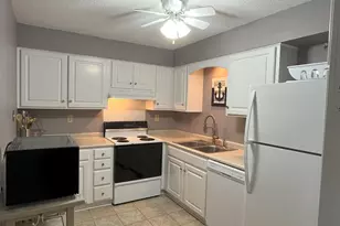 1825 St Julian Pl 15-E, Columbia, SC 29204 - Photo 8