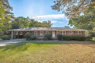 107 Barnett Dr, Bishopville, SC 29010 - Photo 2