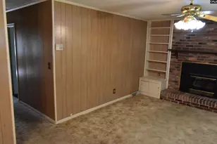 103 Hutto Ct, Columbia, SC 29204 - Photo 8