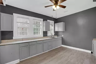 305 Scrimshaw Rd, Batesburg, SC 29006 - Photo 10