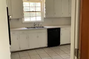 586 Beverly Hills Road St, Camden, SC 29020 - Photo 18