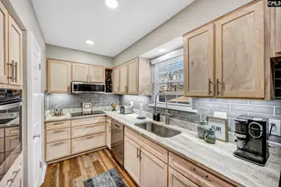 3600 Chateau Dr L131, Columbia, SC 29204 - Photo 8