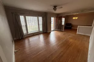 639 Veterans Rd, Columbia, SC 29209 - Photo 2