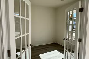 562 Griffon Dr, Chapin, SC 29036 - Photo 2