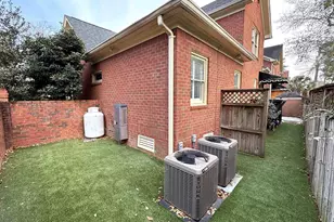 8 Cameron Ct, Columbia, SC 29205 - Photo 38