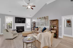 727 Broad Leaf Dr, Elgin, SC 29045 - Photo 14