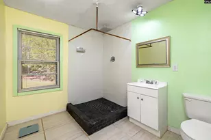 10 Oak St, Greenwood, SC 29692 - Photo 18