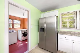 10 Oak St, Greenwood, SC 29692 - Photo 14