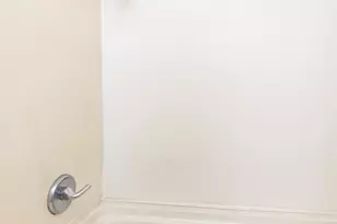 10 Oak St, Greenwood, SC 29692 - Photo 28