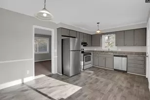 2620 Pleasant Ridge Dr, Columbia, SC 29209 - Photo 8