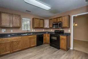 392 Eagle Pointe Dr, Chapin, SC 29036 - Photo 12