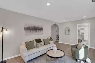 2011 Smith St, Columbia, SC 29209 - Photo 8