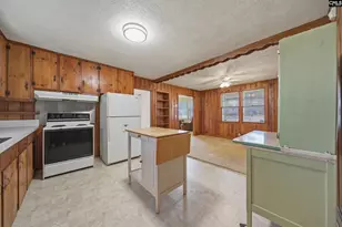 1143 Lee Cir, West Columbia, SC 29170 - Photo 10