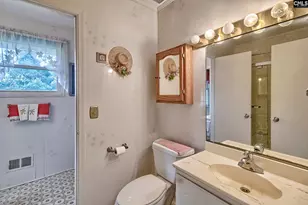 211 Woodvine Dr, Lexington, SC 29072 - Photo 14