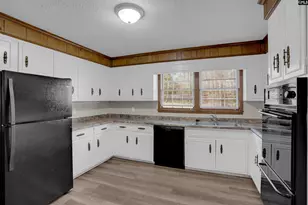 405 Beechwood Dr, Columbia, SC 29212 - Photo 12