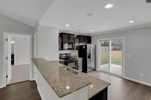 819 Winter Flower Dr, Lexington, SC 29073 - Photo 8